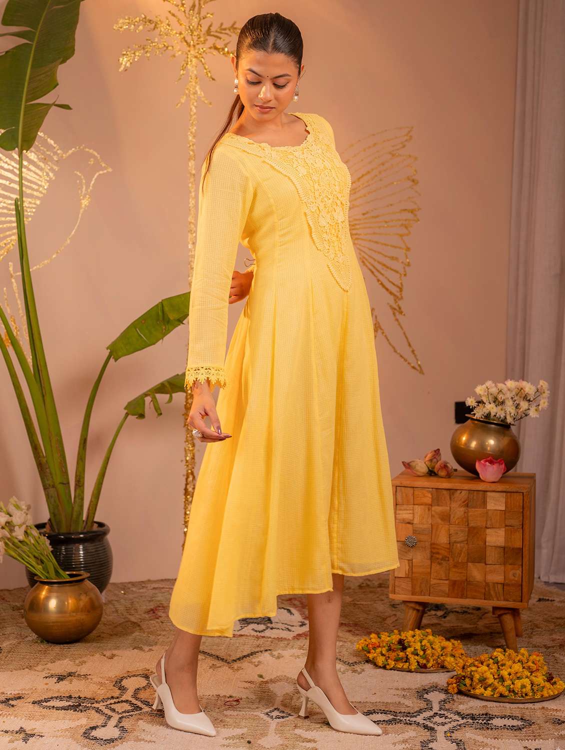 Women Self Design Long Sleeves Anarkali Kurta - 22724854 -  Standard Image - 2
