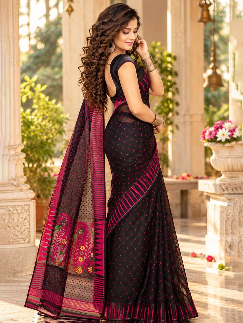Women Self Design Jamdani Saree With Blouse - 22724907 -  Standard Image - 2