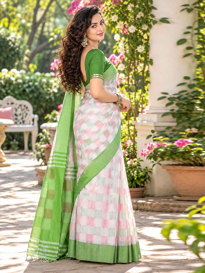 Women Checkered Handloom Saree With Blouse - 22725752 -  Standard Image - 2