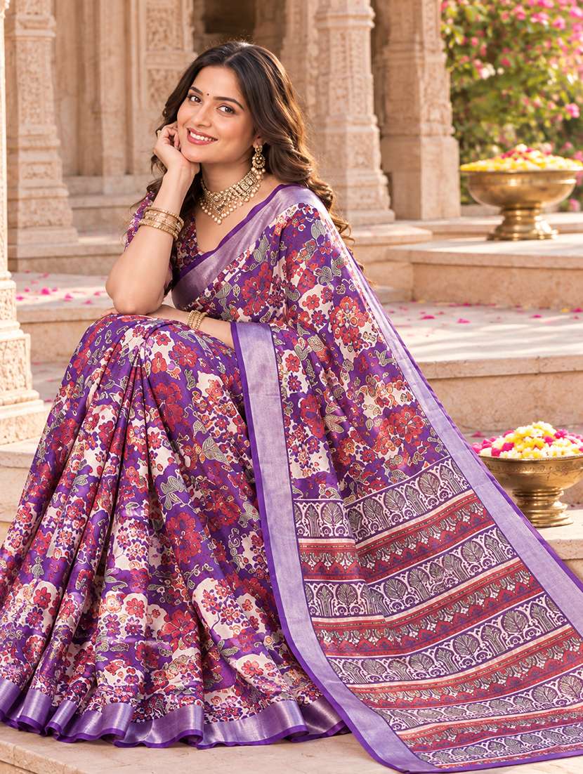Women Floral Printed Saree With Blouse - 22727338 -  Standard Image - 2