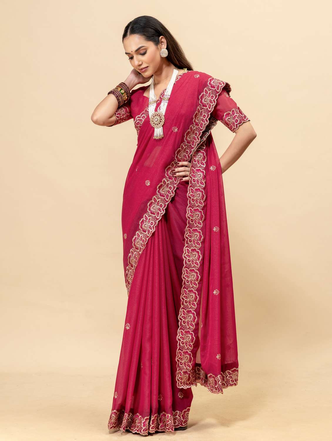 Women Solid With Work Embroidered Saree With Blouse - 22729596 -  Standard Image - 2