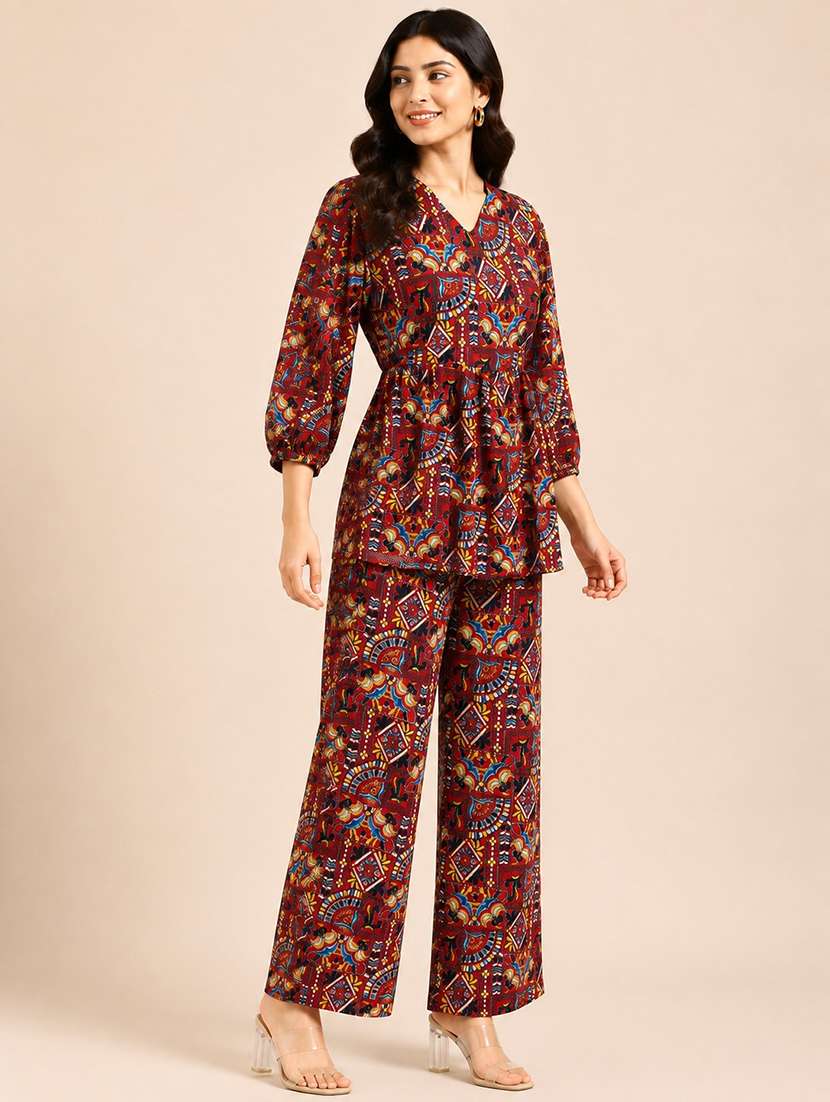 Women Printed Three Quarter Sleeves Ethnic Co-ord Set - 22729658 -  Standard Image - 2