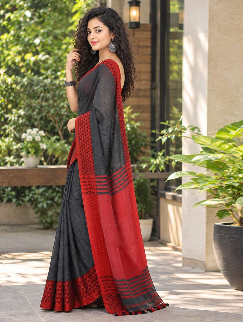 Women Solid With Bordered Handloom Saree With Blouse - 22729712 -  Standard Image - 2