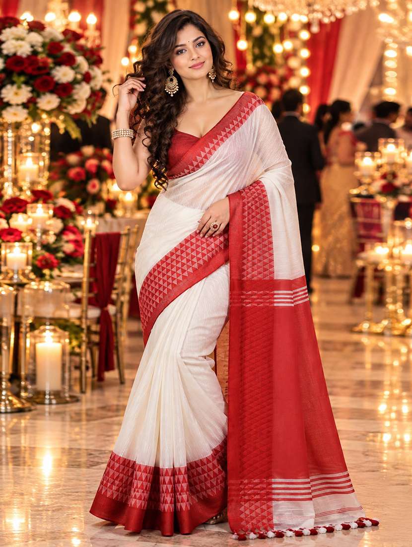 women solid with bordered handloom saree with blouse