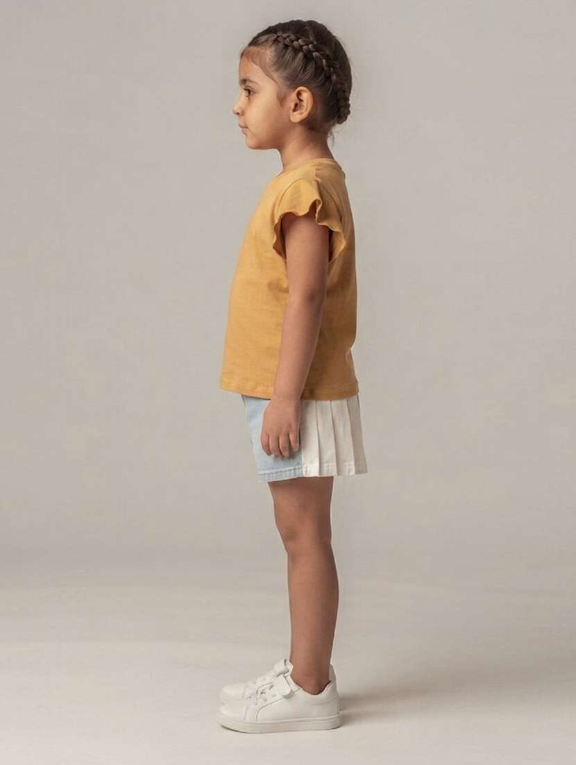 Girls Printed Flutter Sleeves Regular Fit Tee - 22730081 -  Standard Image - 2