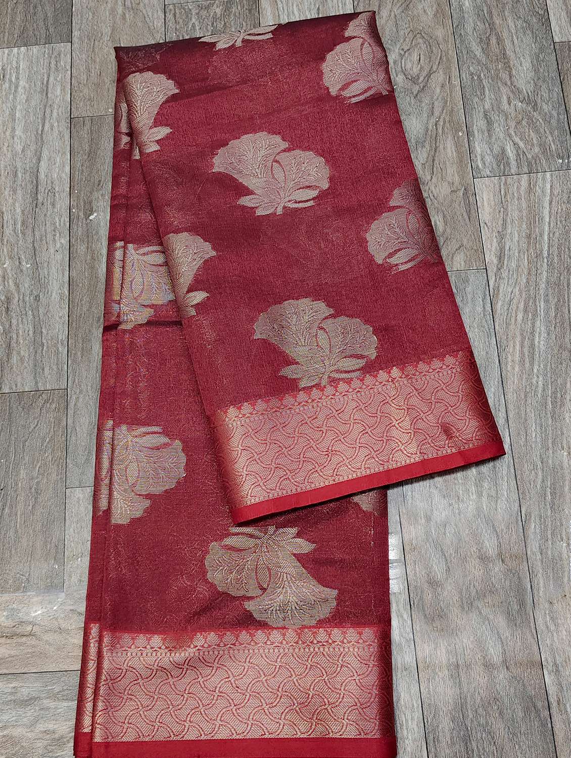 Women Self Design Banarasi Saree With Blouse - 22733192 -  Standard Image - 2