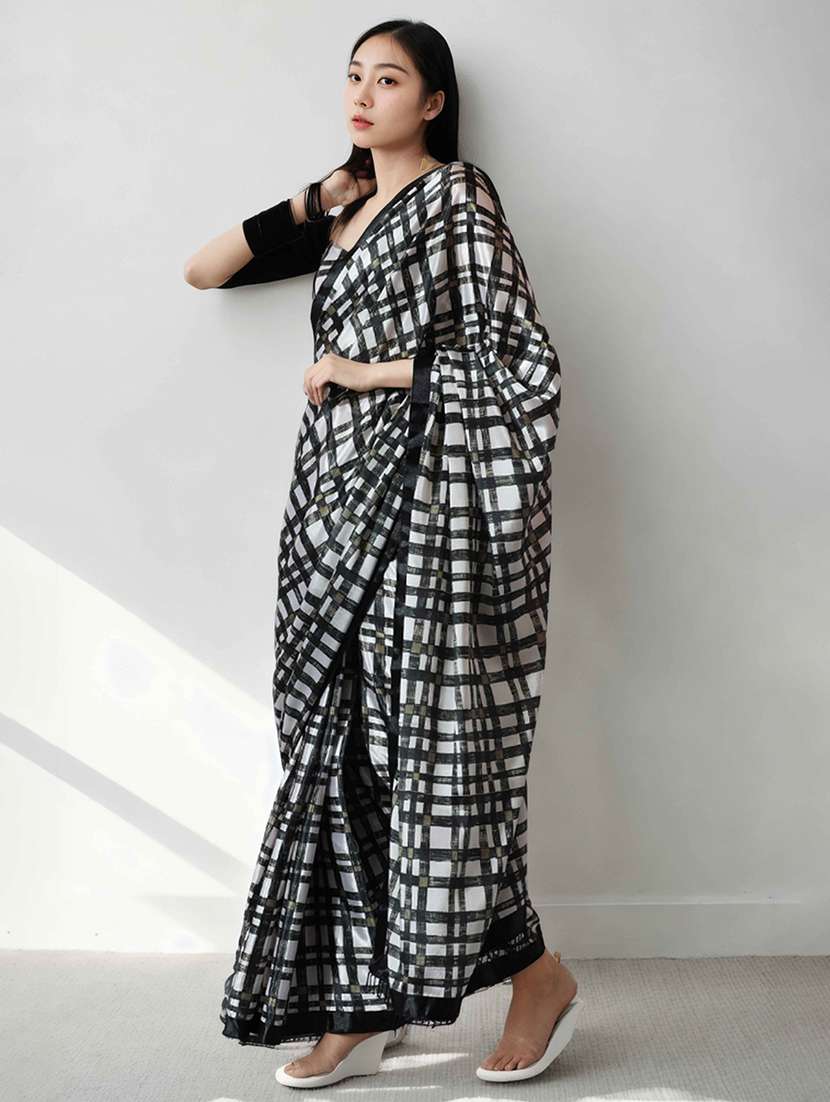 Women Checkered Ready To Wear Saree With Blouse - 22736886 -  Standard Image - 2