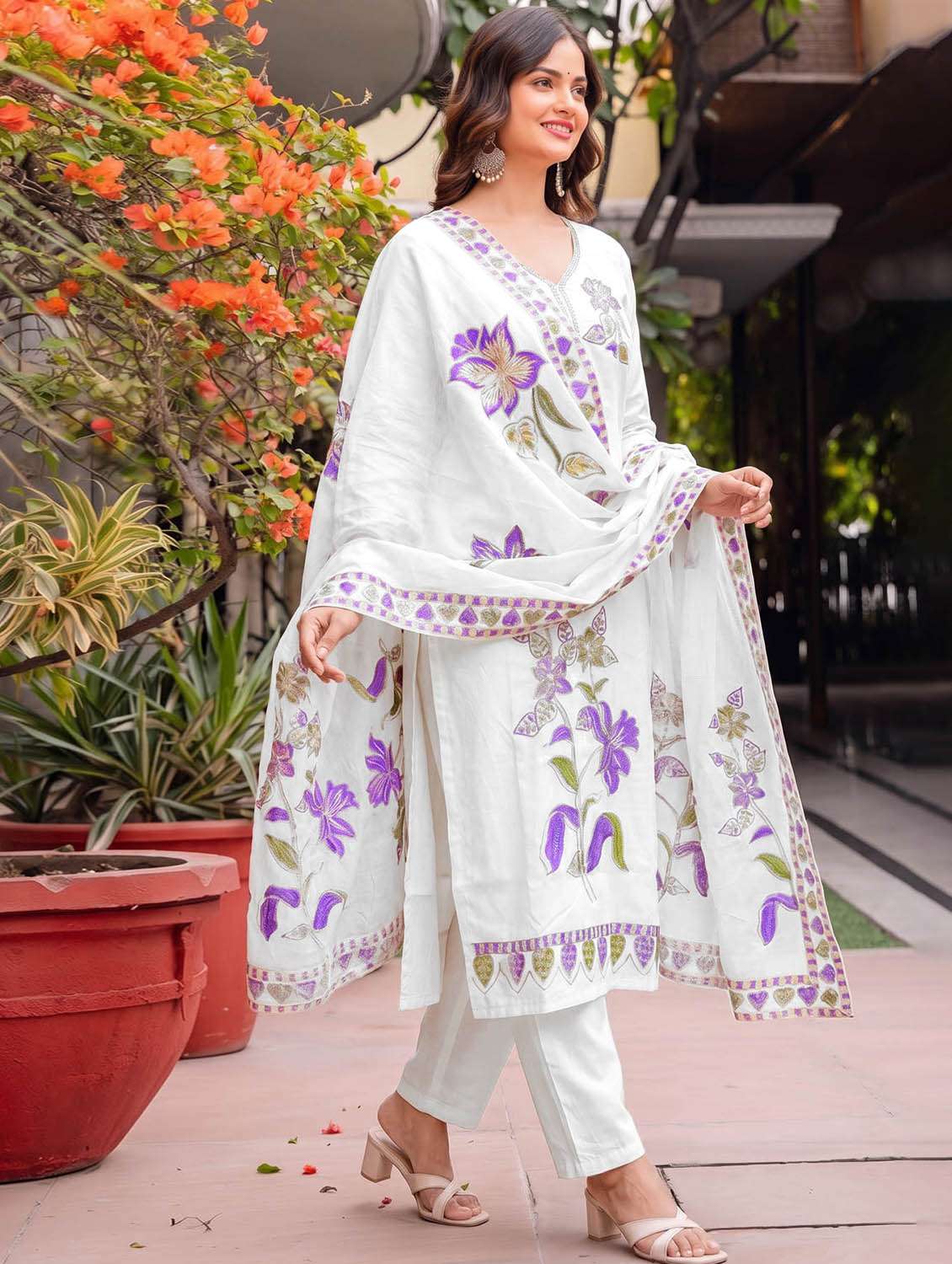 Women Embroidered Three Quarter Sleeves Kurta Pant With Dupatta Set - 22737513 -  Standard Image - 2