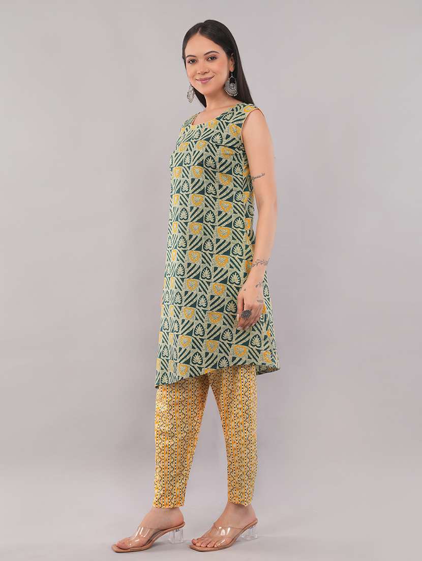 Women Printed Sleeveless Kurta Pant Set - 22743344 -  Standard Image - 2