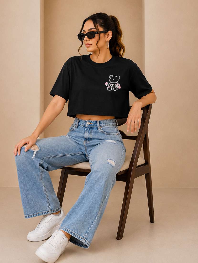 Women Printed Short Sleeves Crop T-shirt - 22744394 -  Standard Image - 2
