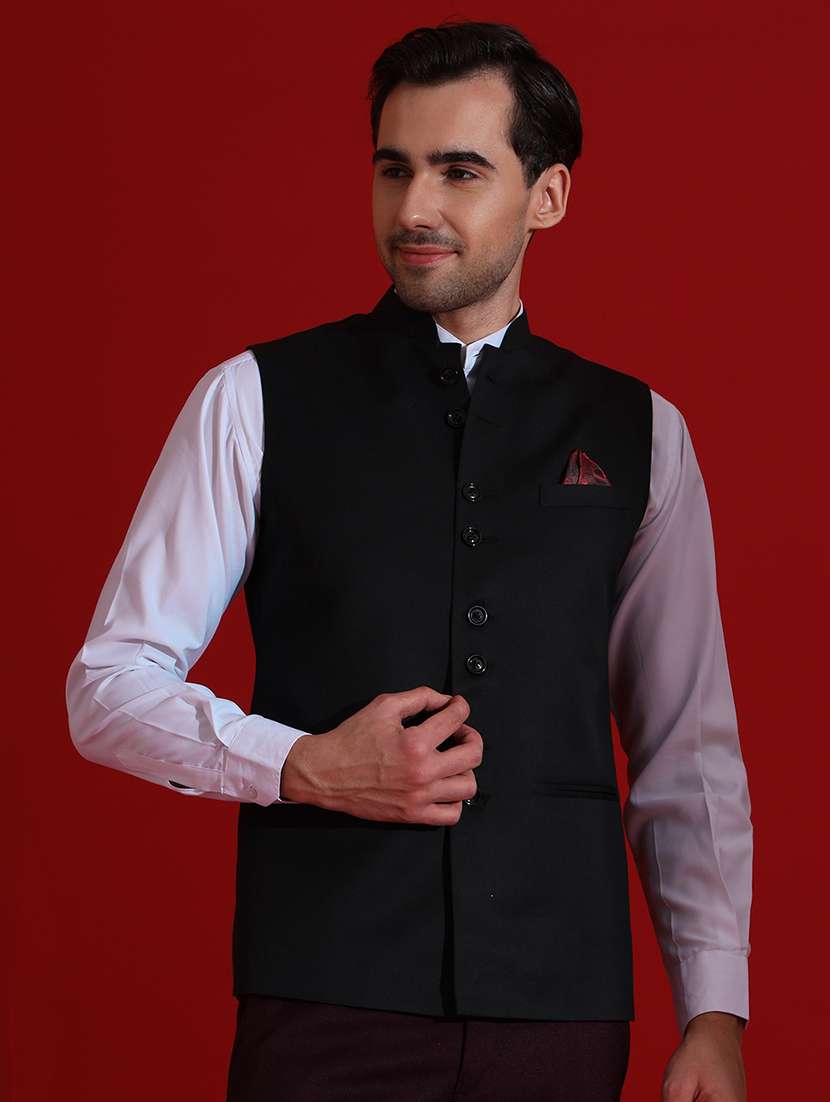 Men Solid Sleeveless Regular Fit Nehru Jacket - 22745573 -  Standard Image - 2