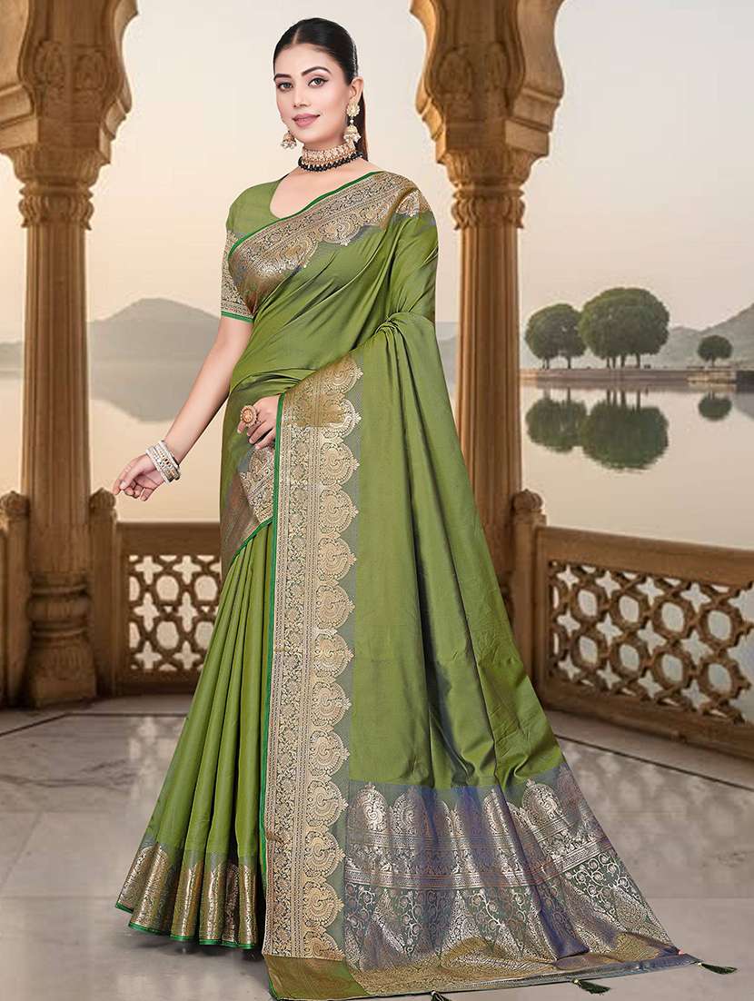 Women Solid With Bordered Saree With Blouse - 22745626 -  Standard Image - 2