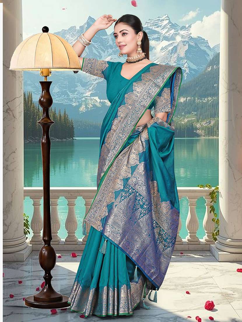 Women Solid With Bordered Saree With Blouse - 22745627 -  Standard Image - 2