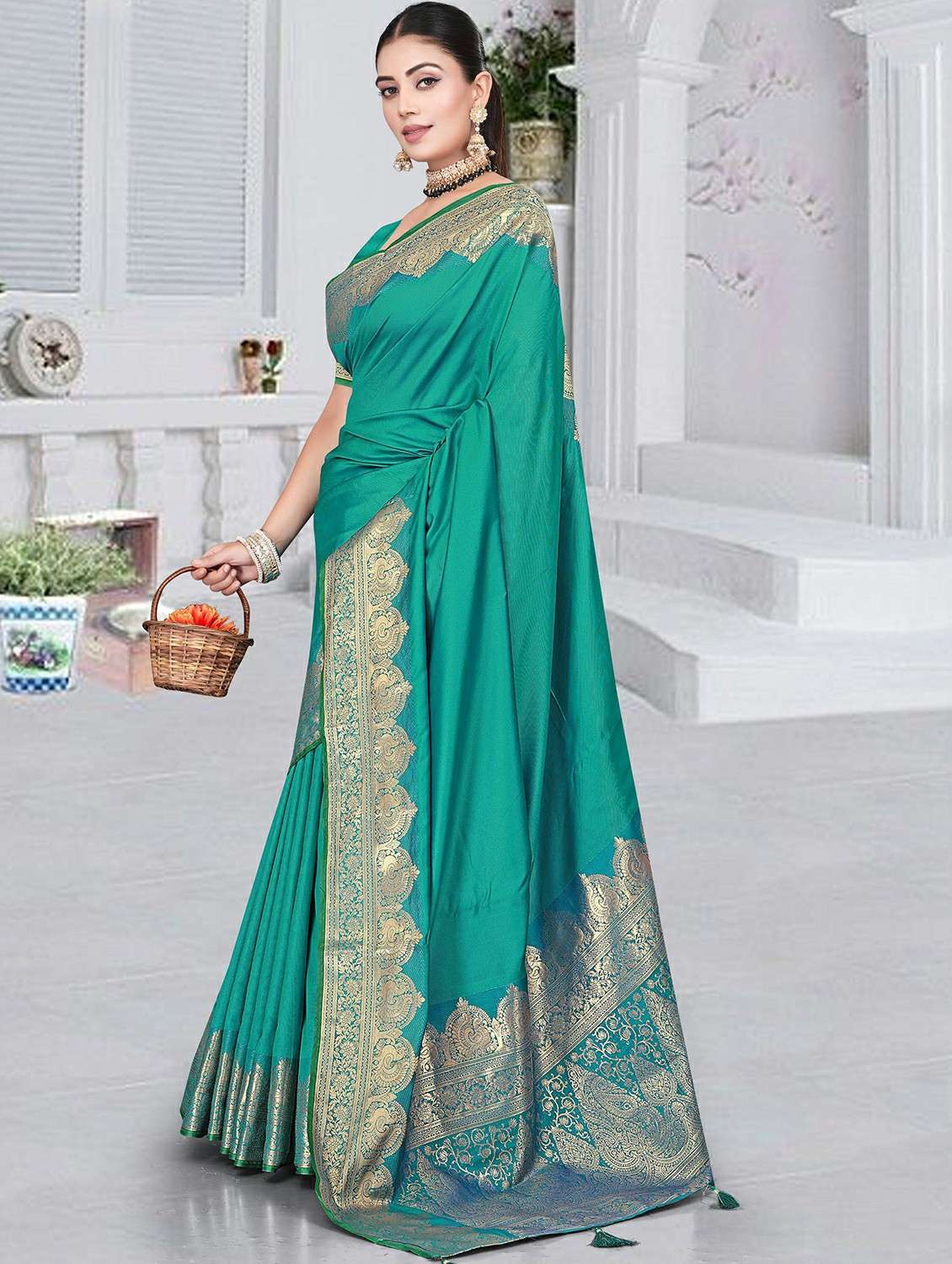 Women Solid With Bordered Saree With Blouse - 22745628 -  Standard Image - 2