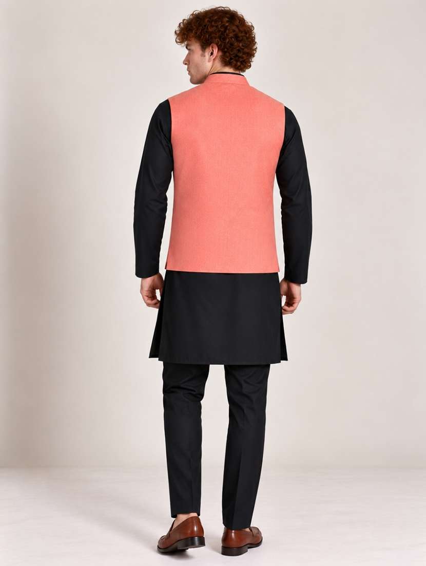 Men Solid Mandarin Neck Kurta Pyjama With Jacket Ethnic Set - 22756175 -  Standard Image - 2