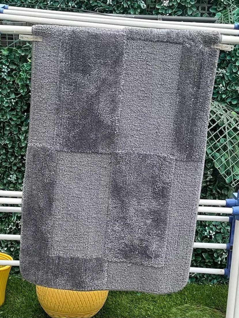 Winnercheckered Polyester Anti-slip Bath Mat - 22765382 -  Standard Image - 2