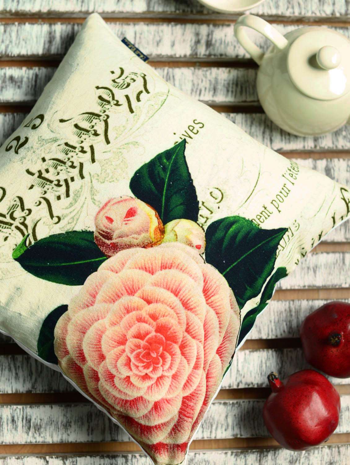 chic rose print cushion cover