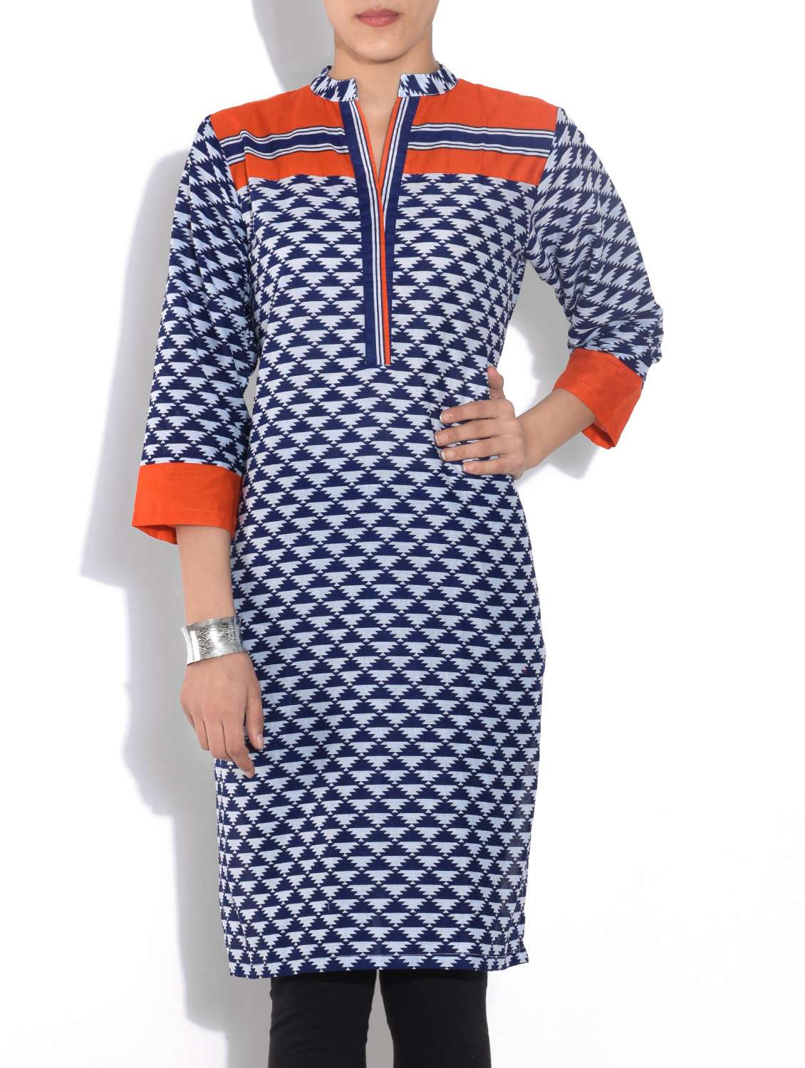 white and blue printed cotton kurta